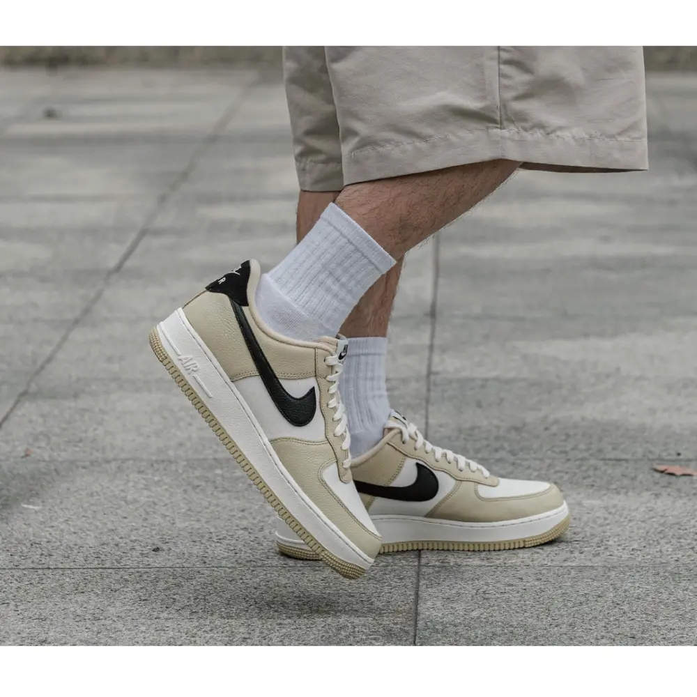 Giày Nike Air Force 1 '07 LX Low 'Team Gold' DV7186-700 - Ảnh 3