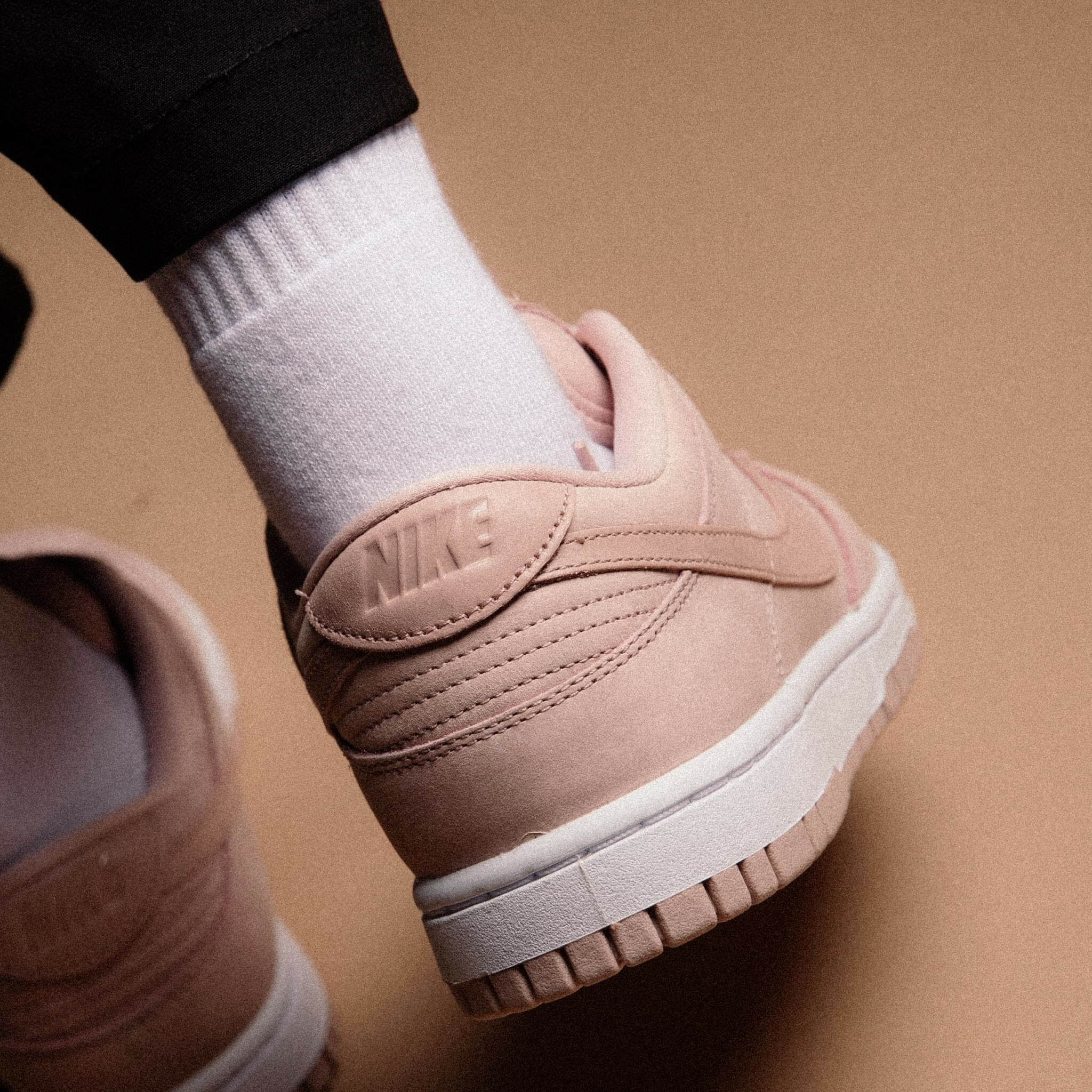 Giày Nike Dunk Low PRM 'Soft Pink' DV7415-600 - Ảnh 6