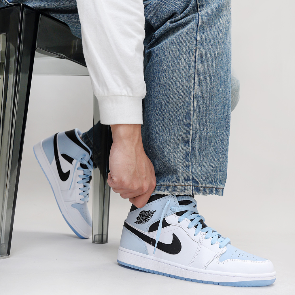 Giày Nike Air Jordan 1 Mid SE GS 'White Ice Blue' DV1337-104 - Ảnh 5