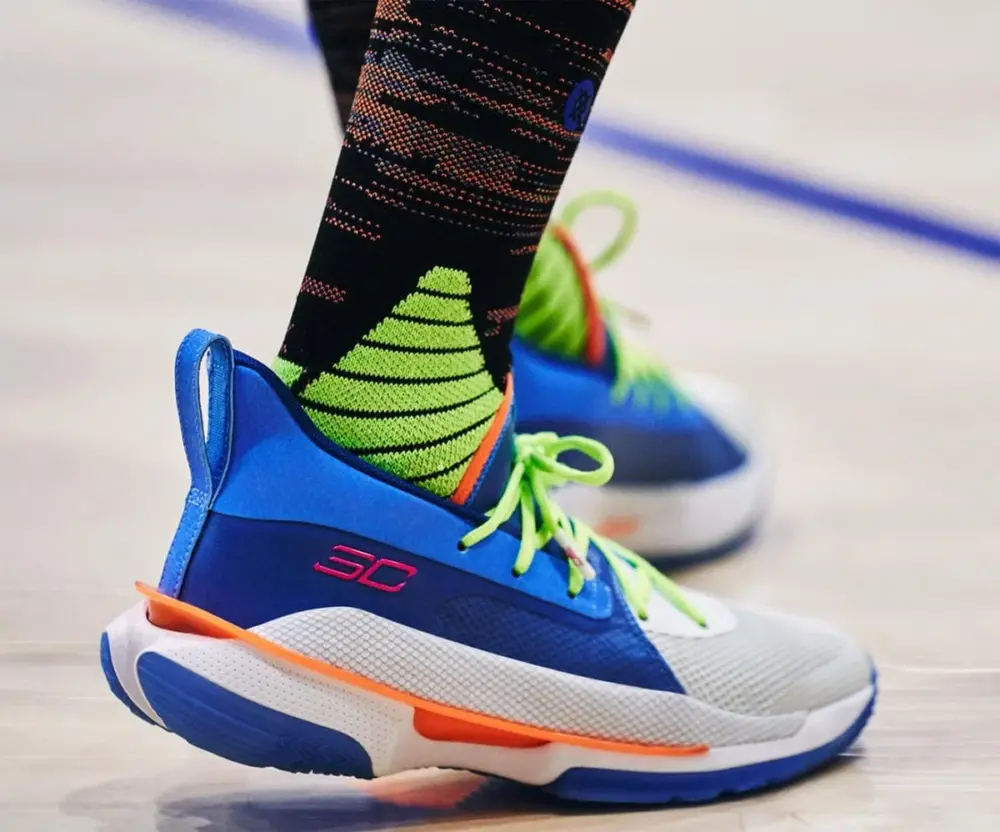 Alternative view of Giày Under Armour Curry 7 'Super Soaker' 3021258-404