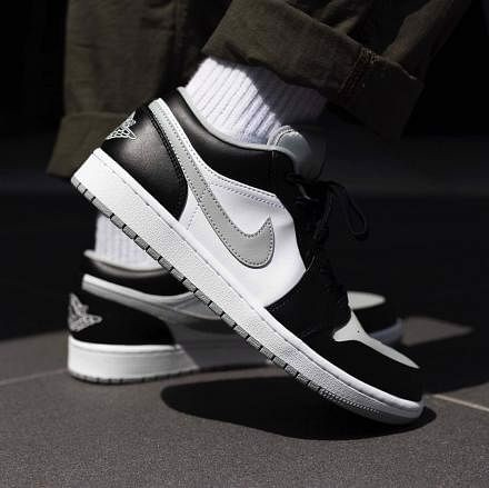 Giày Nike Air Jordan 1 Low GS 'Smoke Grey' 553560-039 - Ảnh 4