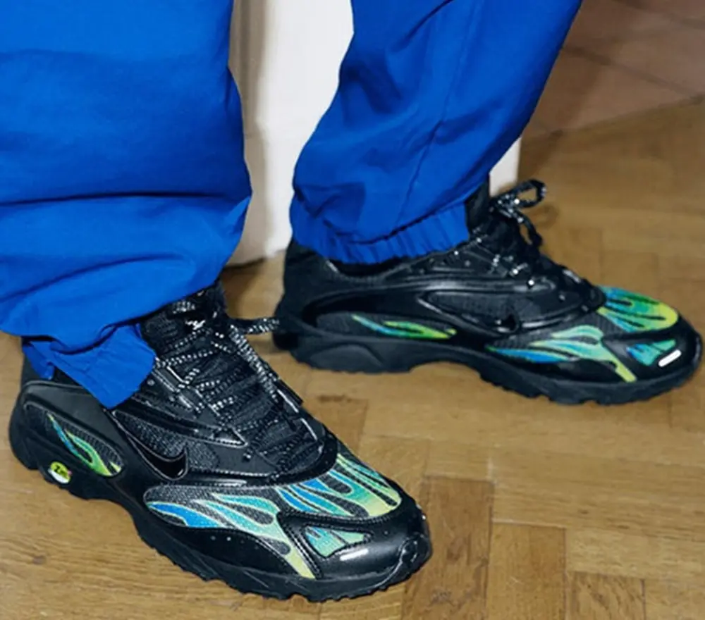 Alternative view of Giày Nike Supreme Zoom Streak Spectrum Plus 'Black' AQ1279-001