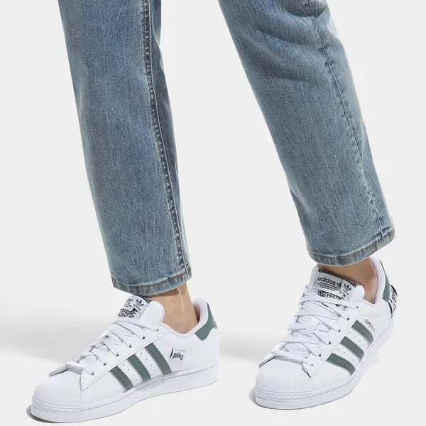 Alternative view of Giày Adidas Superstar 'White Blue' HQ6455