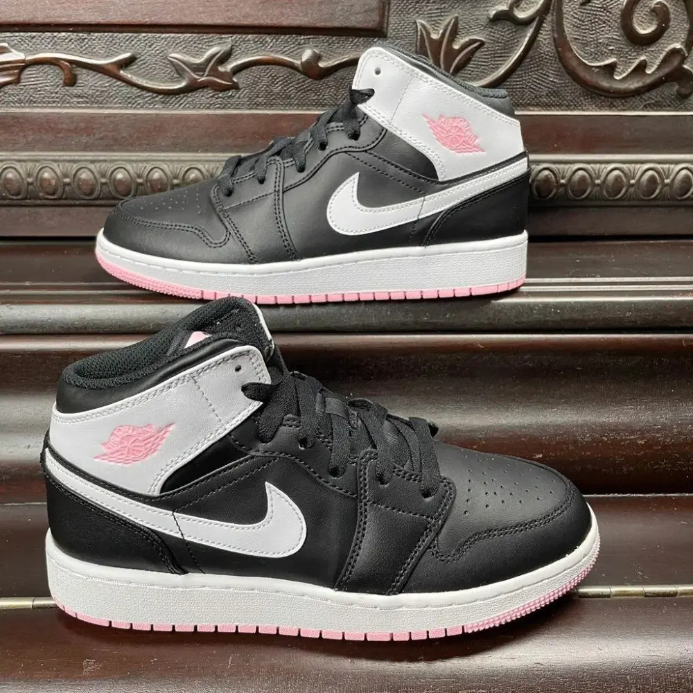 Giày Nike Air Jordan 1 Mid GS 'Arctic Punch' 555112-061 - Ảnh 5