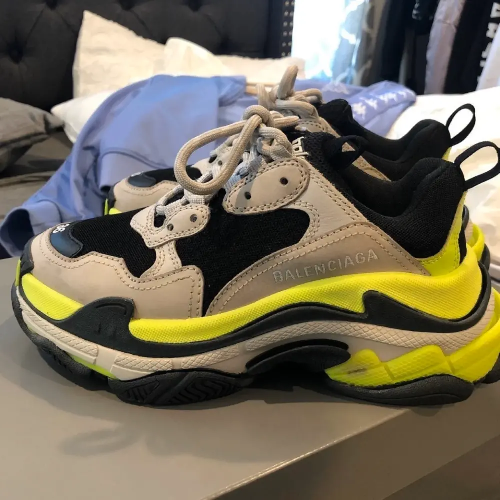 Giày Balenciaga Triple S Trainer Grey Yellow Fluo 524039 W09OH 1293 - Ảnh 3