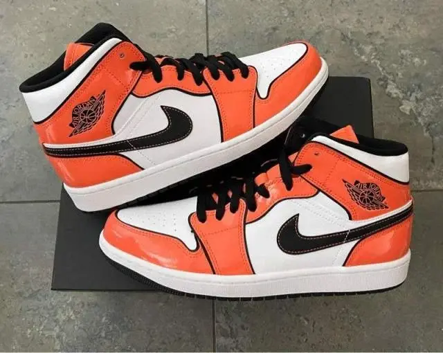 Giày Nike Air Jordan 1 Mid SE 'Turf Orange' DD6834-802 - Ảnh 5