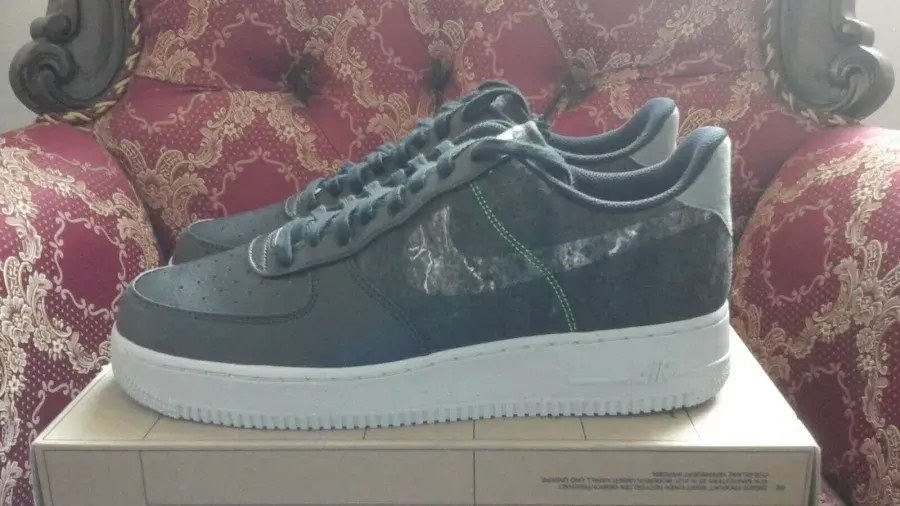 Giày Nike Air Force 1 '07 LV8 'Recycled Wool Pack - Black Electric Green' - Ảnh 4