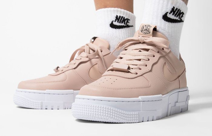 Giày Nike Wmns Air Force 1 'Pixel Particle Beige' CK6649-200 - Ảnh 4