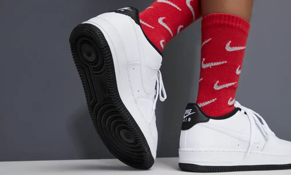 Giày Nike Air Force 1 Older Kids' Shoes 'Black White' DV1331-100 - Ảnh 5