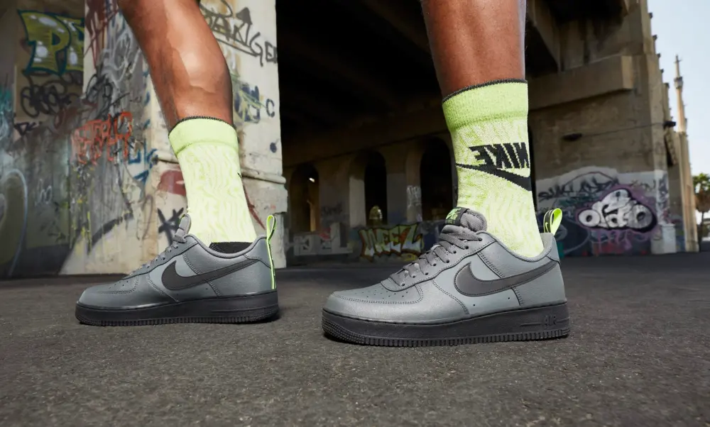 Alternative view of Giày Nike Air Force 1 '07 'Iron Grey Volt Black' DZ4510-001