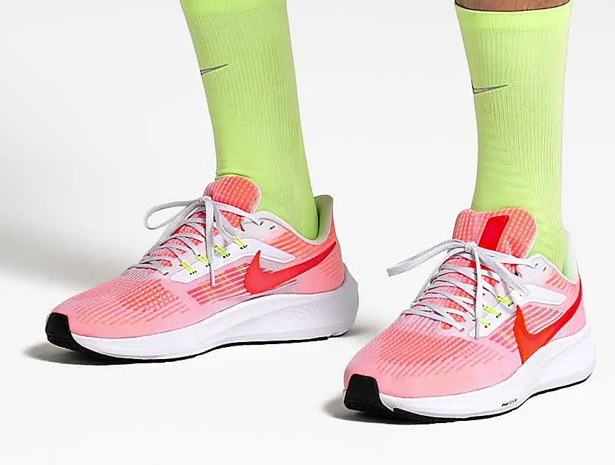Giày Nike Air Zoom Pegasus 39 GS 'White Total Orange' DM4015-102 - Ảnh 5