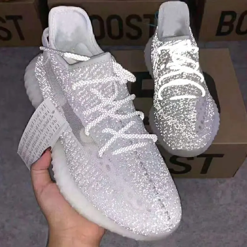 Alternative view of Giày Adidas Yeezy Boost 350 V2 'Static Reflective' EF2367