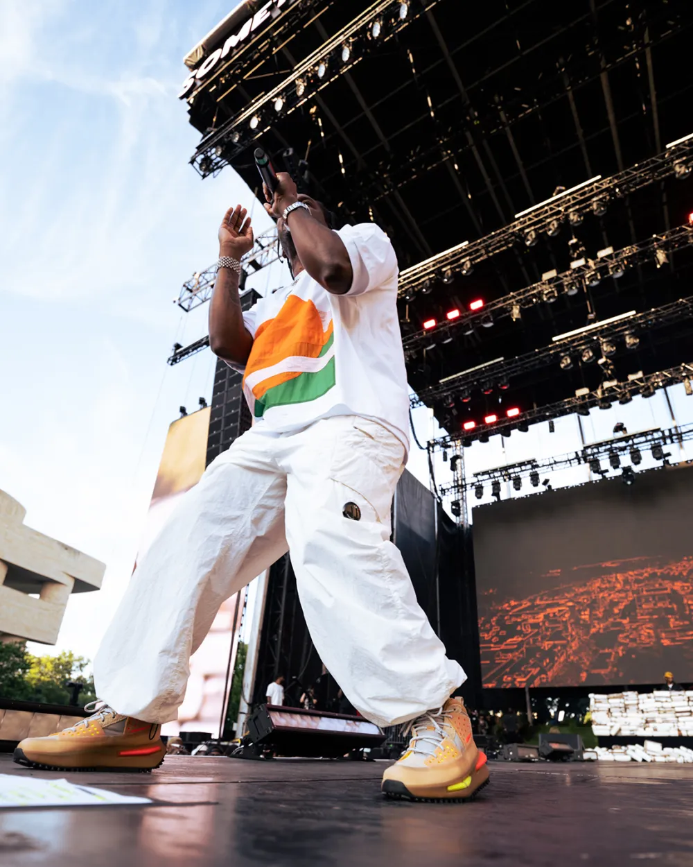 Giày Adidas HU NMD S1 RYAT Pharrell 'Cardboard' GV6638 - Ảnh 5