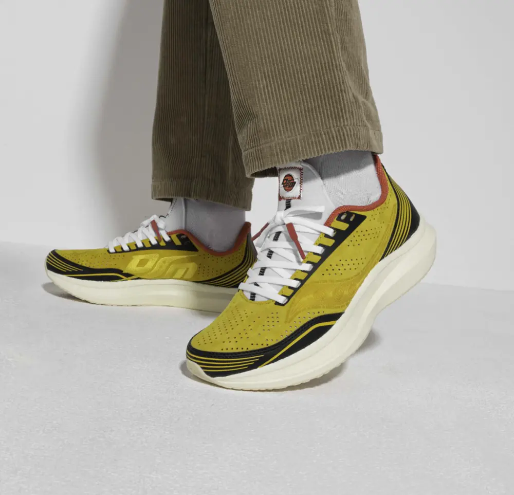 Alternative view of Giày Saucony x Diet Starts Monday Endorphin Pro 'Yellow' S70561-1
