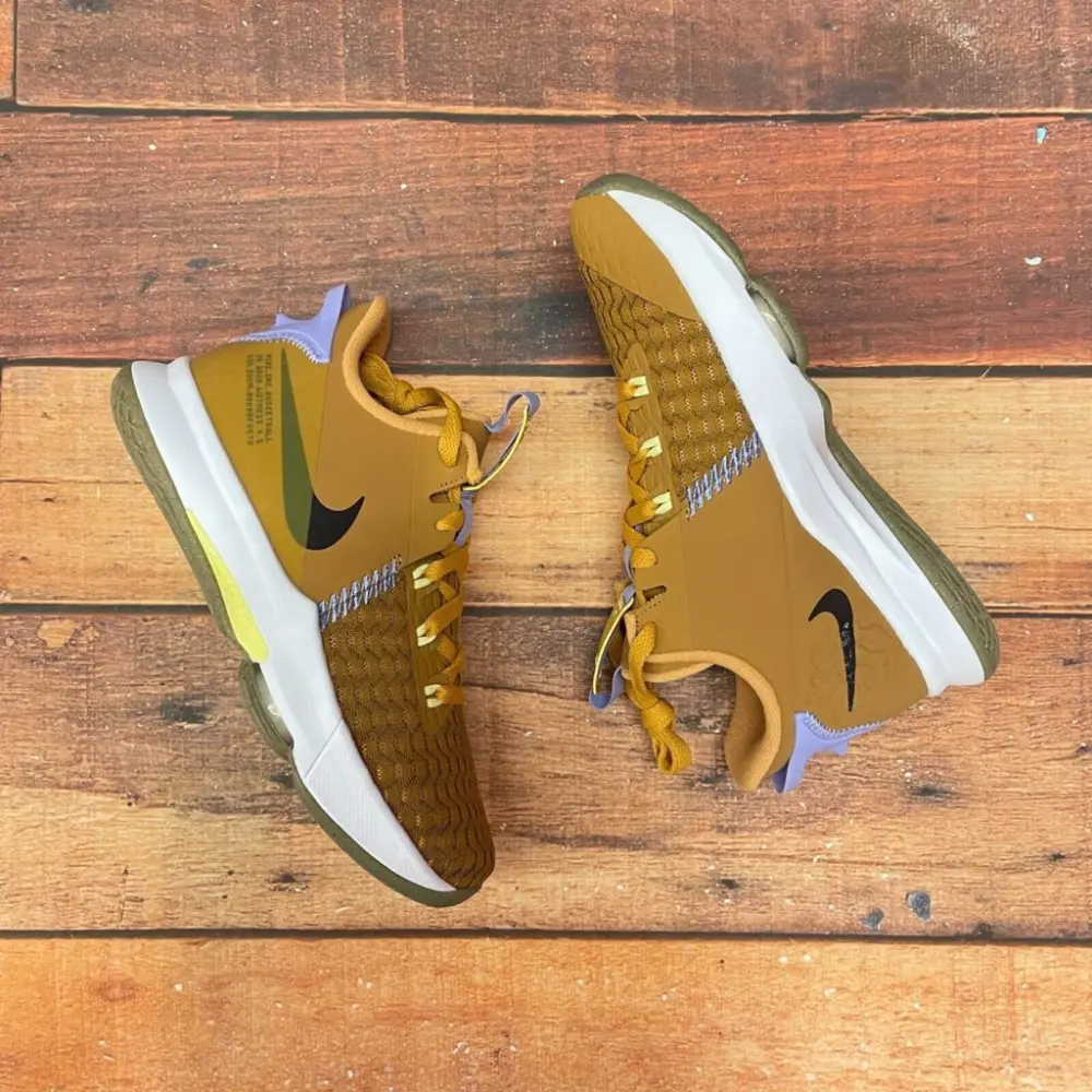 Alternative view of Giày Nike LeBron Witness 5 GS 'Wheat' CT4629-700