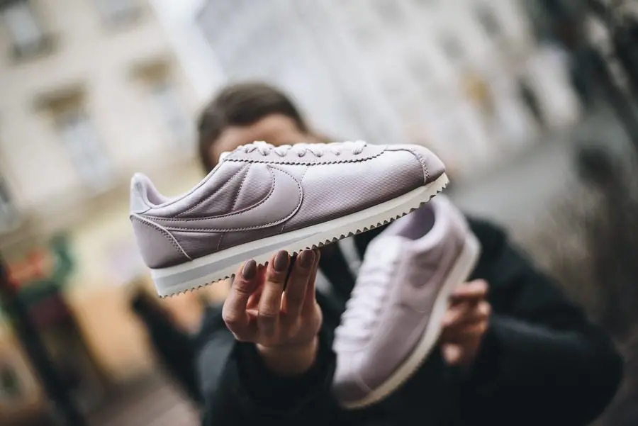 Giày Nike Cortez Nylon 'Particle Rose' 749864-605 - Ảnh 4