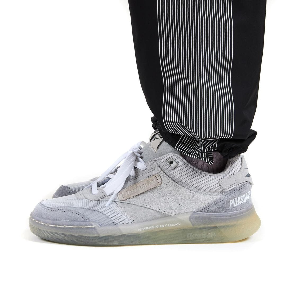 Giày Reebok Pleasures x Reebok Club C Legacy 'Pure Grey' GW2639 - Ảnh 4