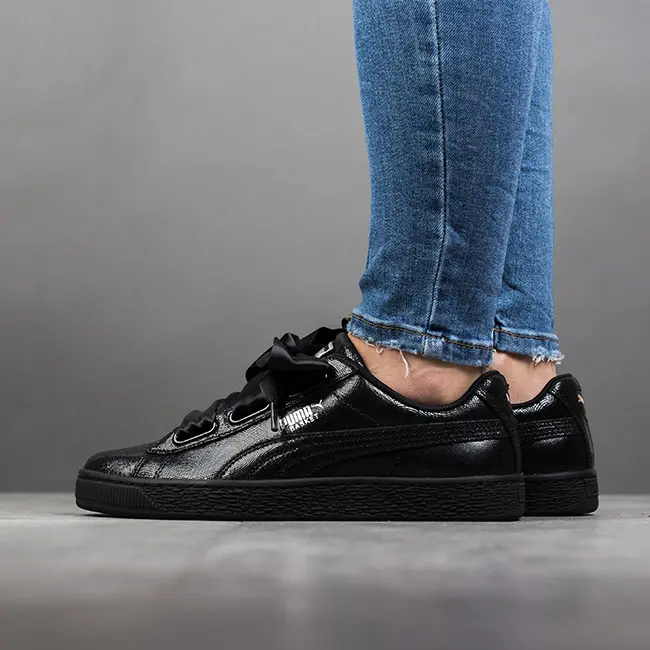 Alternative view of Giày Puma Wmns Basket Heart 'Night Sky' 364108-01
