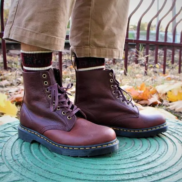 Alternative view of Giày Dr. Martens 1460 Pascal 8-Eyes Cask Boots 24993257