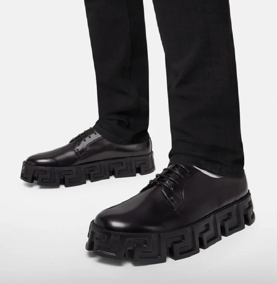 Giày Versace Greca Labyrinth Lace Up Black 1000771-D9VAC-1B000 - Ảnh 2