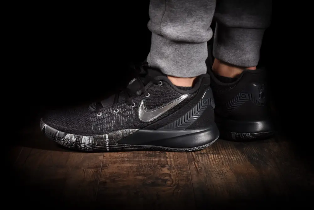 Giày Nike Kyrie Flytrap 2 'Black Chrome' AO4436-009 - Ảnh 5