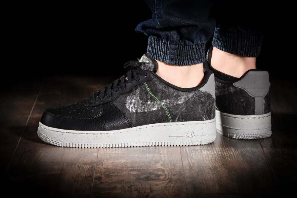 Giày Nike Air Force 1 '07 LV8 'Recycled Wool Pack - Black Electric Green' - Ảnh 3