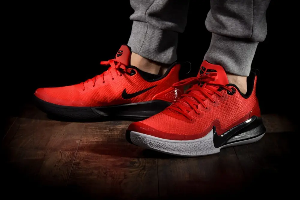 Alternative view of Giày Nike Kobe Mamba Focus 'University Red' AJ5899-600