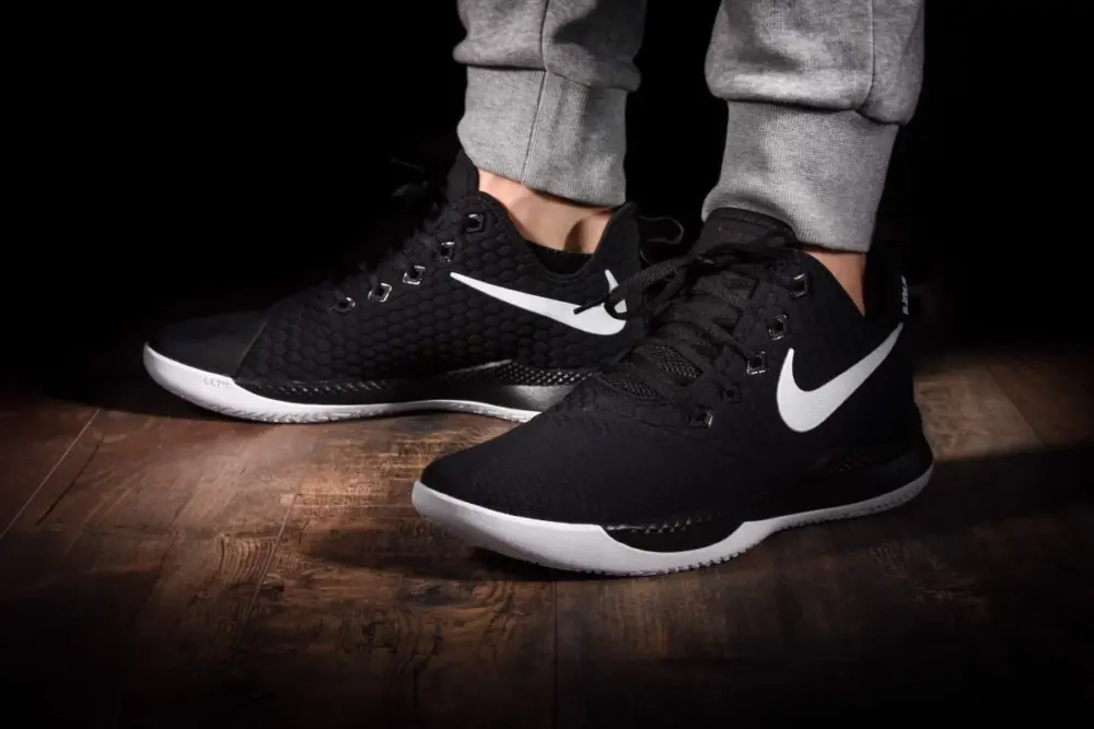 Giày Nike LeBron Witness 3 'Black White' AO4433-001 - Ảnh 3