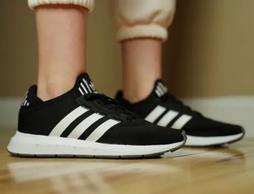 Alternative view of Giày Adidas Wmns Swift Run X 'Black White' FY2134