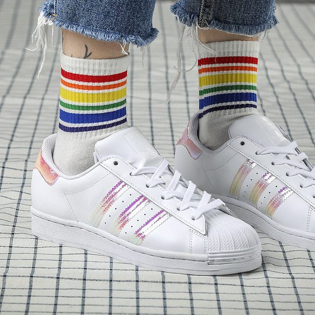 Giày Adidas Superstar "Pink Hologram" FV3139 - Ảnh 3