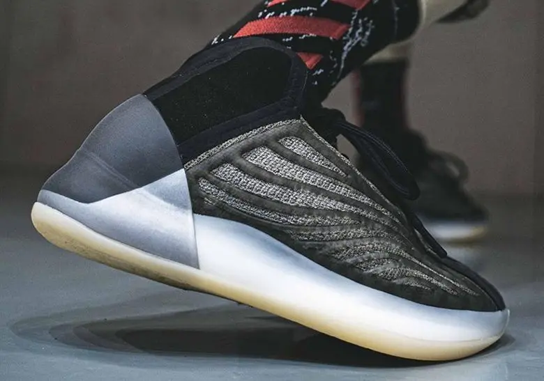 Giày Adidas YZY QNTM Barium H68771 - Ảnh 4
