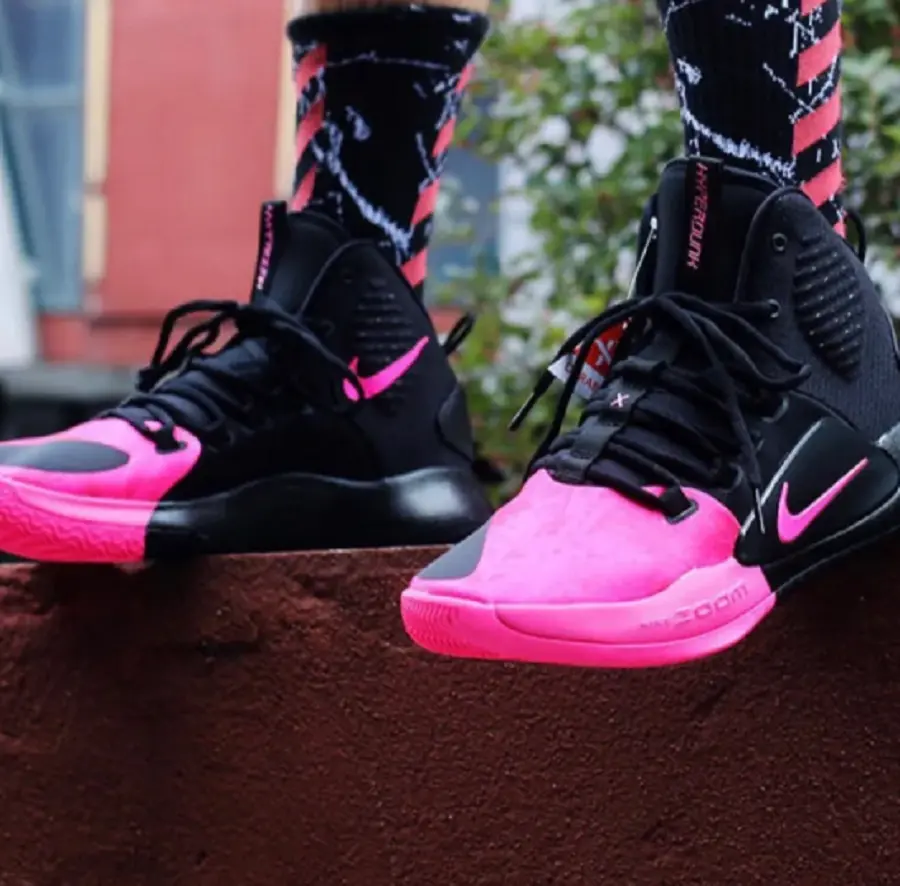 Alternative view of Giày Nike Hyperdunk X Kay Yow 'Black Pink' AV2059-001