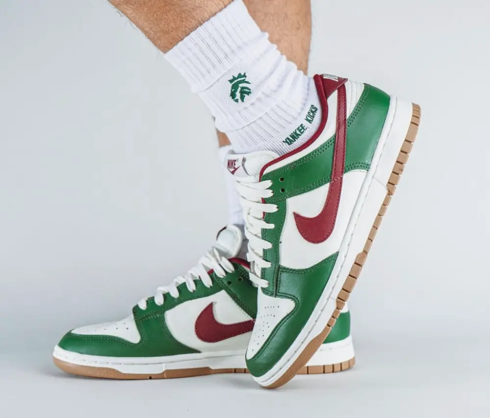 Giày Nike Dunk Low 'Gorge Green' FB7160-161 - Ảnh 7