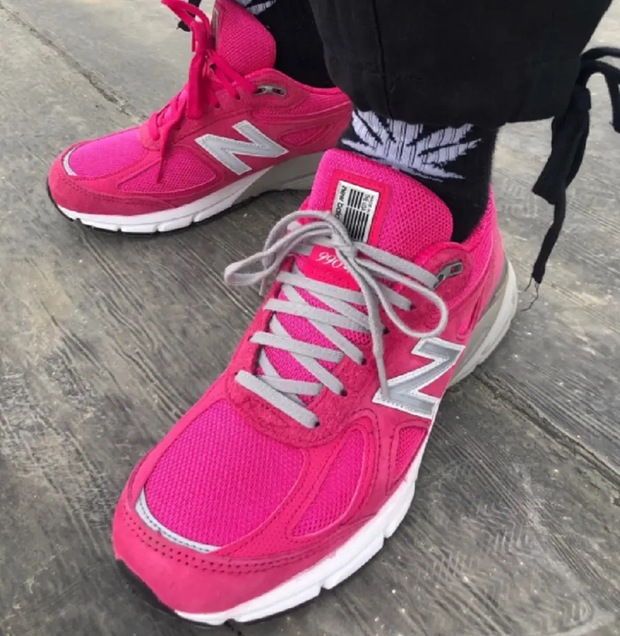 Alternative view of Giày New Balance 990v4 'Pink Ribbon Komen Pink' W990KM4