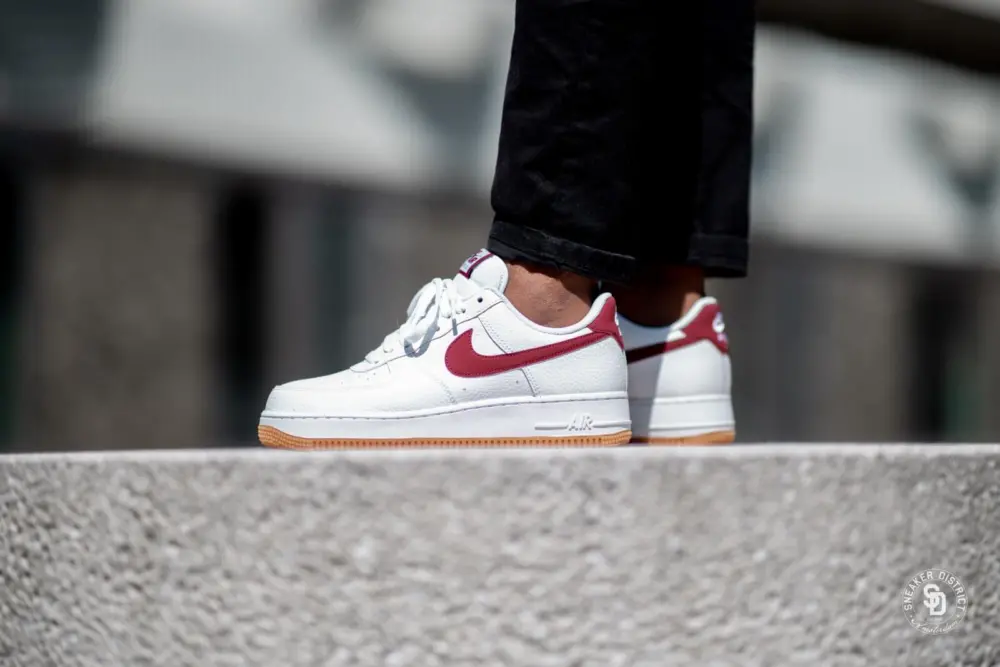 Alternative view of Giày Nike Air Force 1 Low 'Team Red Gum' CI0057-101