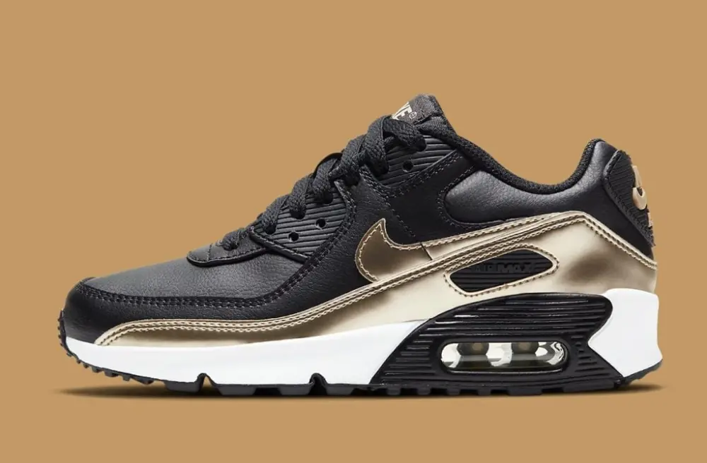 Alternative view of Giày Nike Air Max 90 LTR GS 'Black Metallic Gold Star' CD6864-008