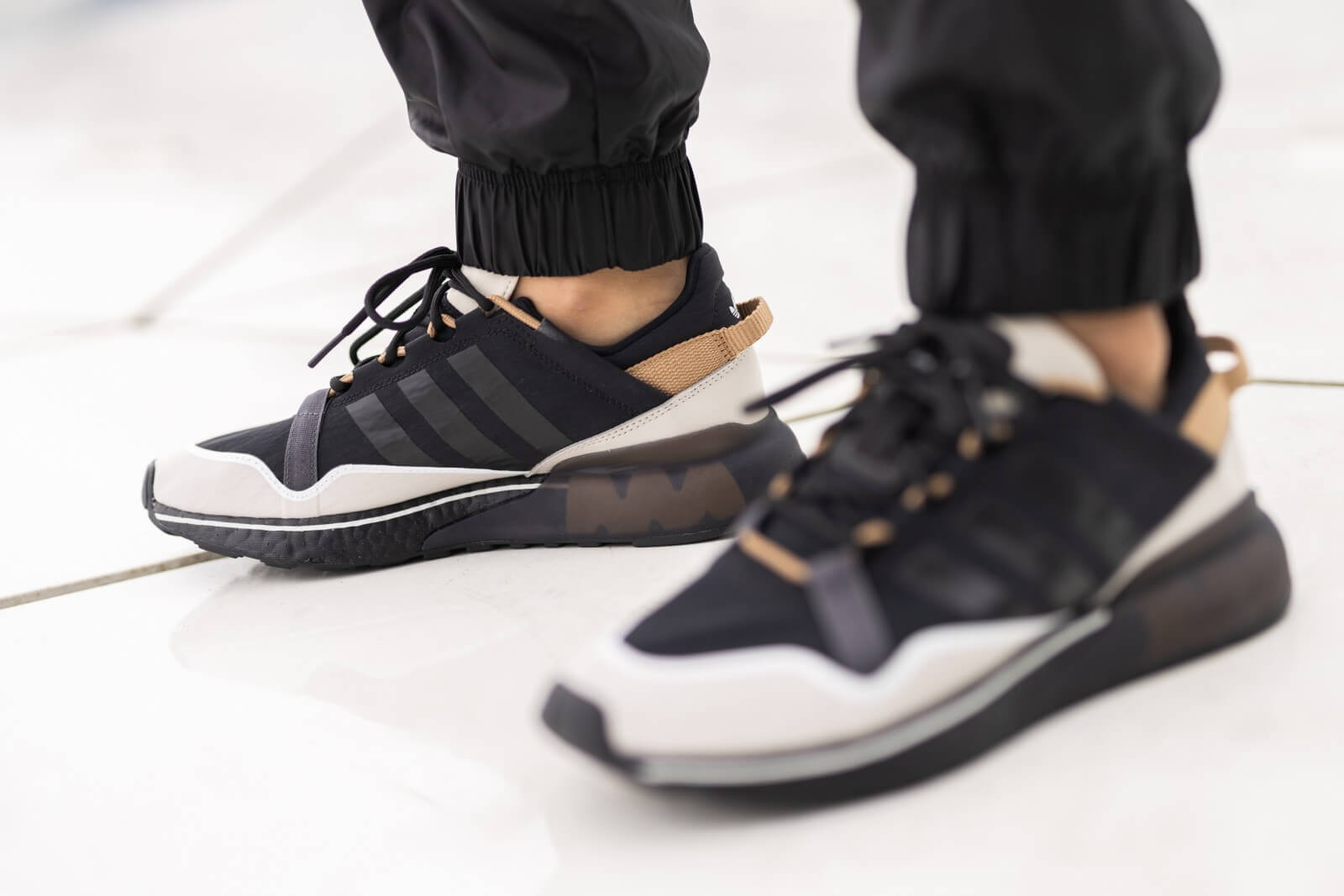 Giày Adidas ZX 2K Boost Pure 'Card Board' G57962 - Ảnh 3