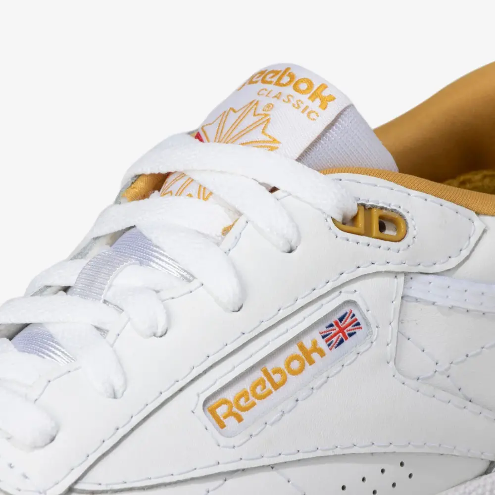 Giày Reebok Classics White Club C Mid II 100033036 - Ảnh 3
