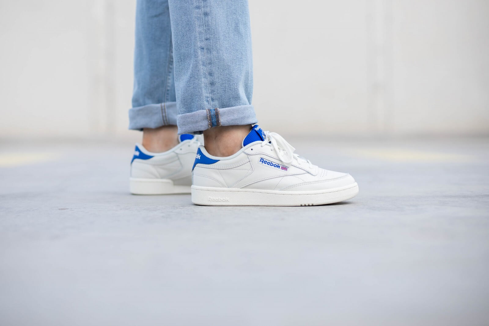Giày Reebok Club C 85 MU 'Chalk Humble Blue' EF3252 - Ảnh 2