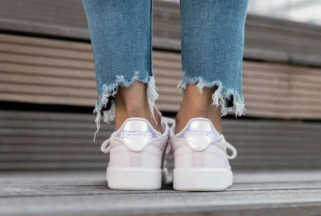 Alternative view of Giày Reebok Wmns Club C 85 'Pale Pink' CN7752