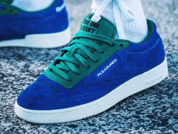 Giày Reebok Pleasures x Club C 'Vital Blue' DV9908 - Ảnh 3