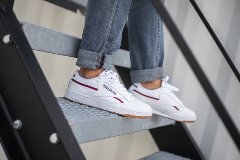 Giày Reebok Club C 85 MU 'White Excellent Red' FW4299 - Ảnh 2