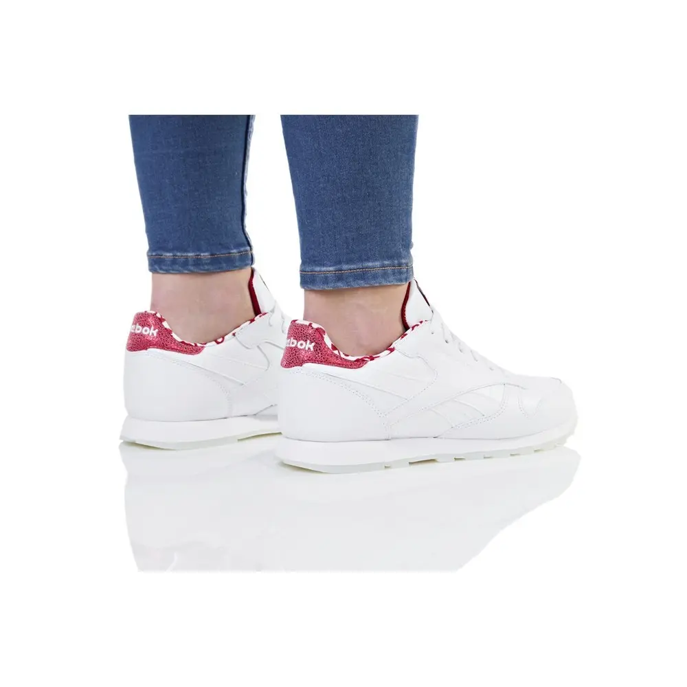 Giày Reebok Classic Leather Hearts 'White' CM9191 - Ảnh 4