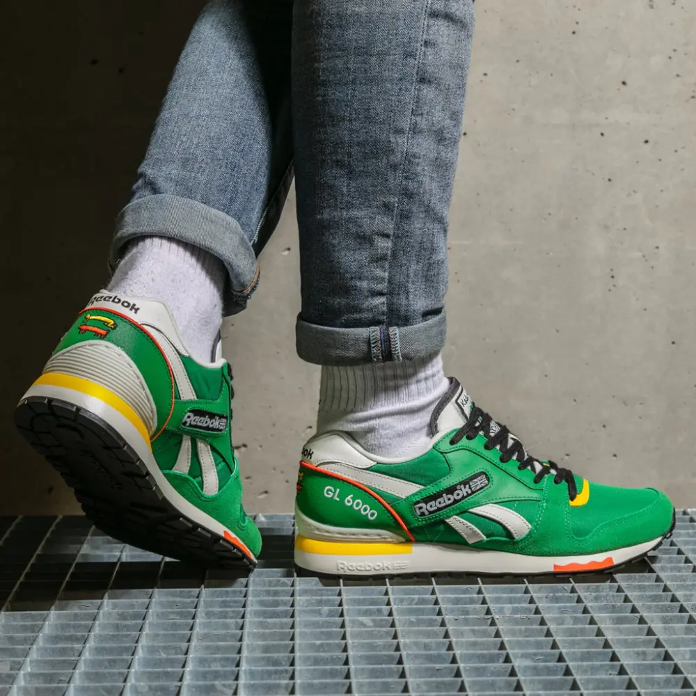 Alternative view of Giày Reebok Keith Haring GL 6000 'Dog and Human Heel Print' GZ1460