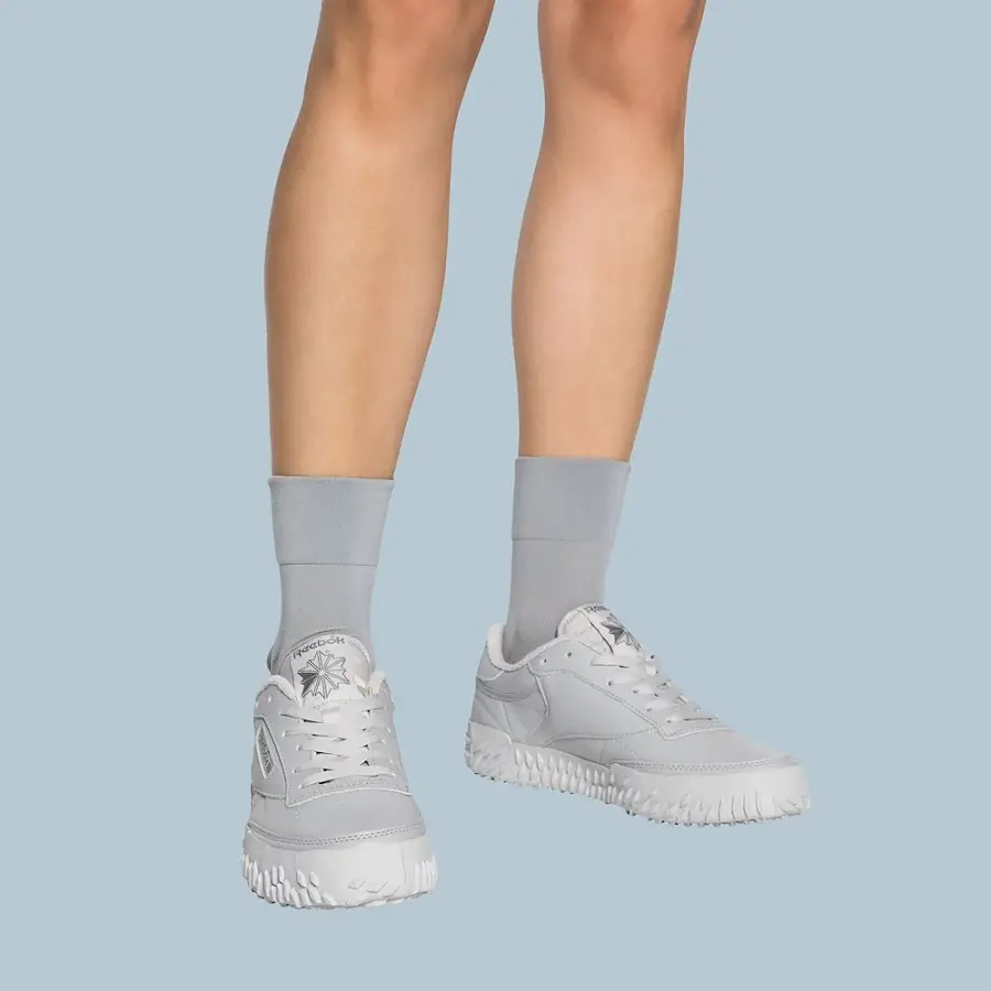 Alternative view of Giày Reebox Club C Vibram 'Cold Grey' IG2834