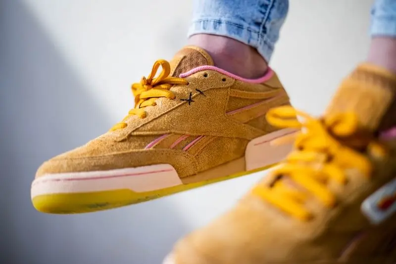 Giày Reebok Tom & Jerry x Club C Revenge Low 'Jerry' FW4632 - Ảnh 3