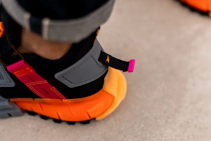 Giày Reebok Zig Kinetica Edge 'Black Pink Orange' FU8182 - Ảnh 3