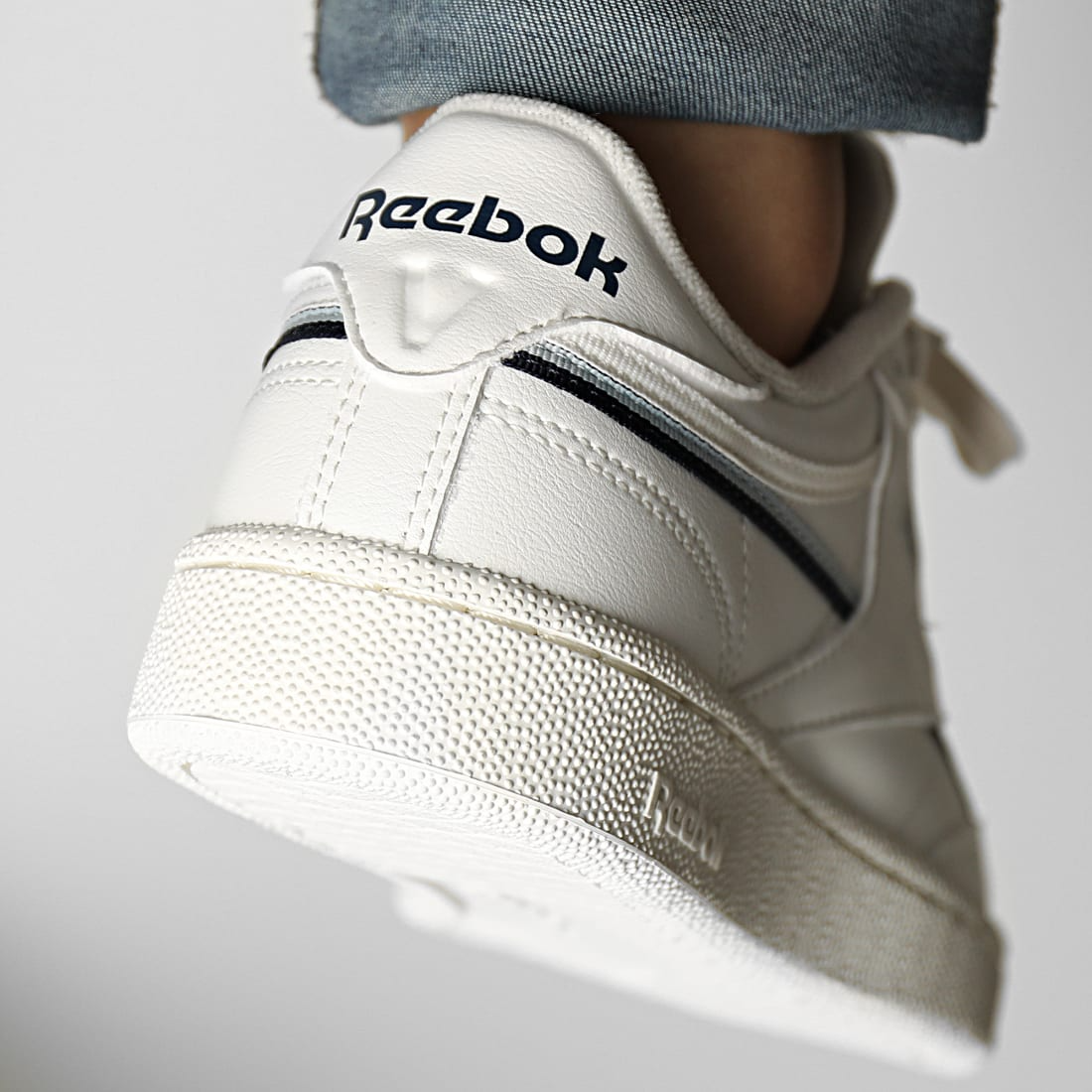 Giày Reebok Club C 85 Vegan 'White' GX7563 - Ảnh 3