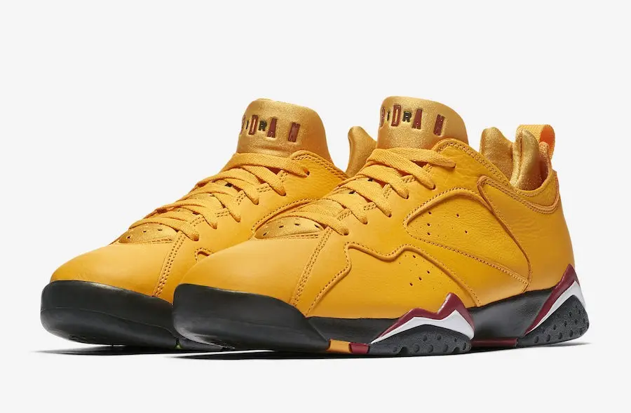 Alternative view of Giày Nike Air Jordan 7 Retro Low NRG 'Taxi' AR4422-701