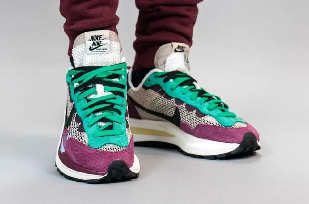 Giày Nike Sacai x VaporWaffle SP 'Villain Red' DD3035-200 - Ảnh 3